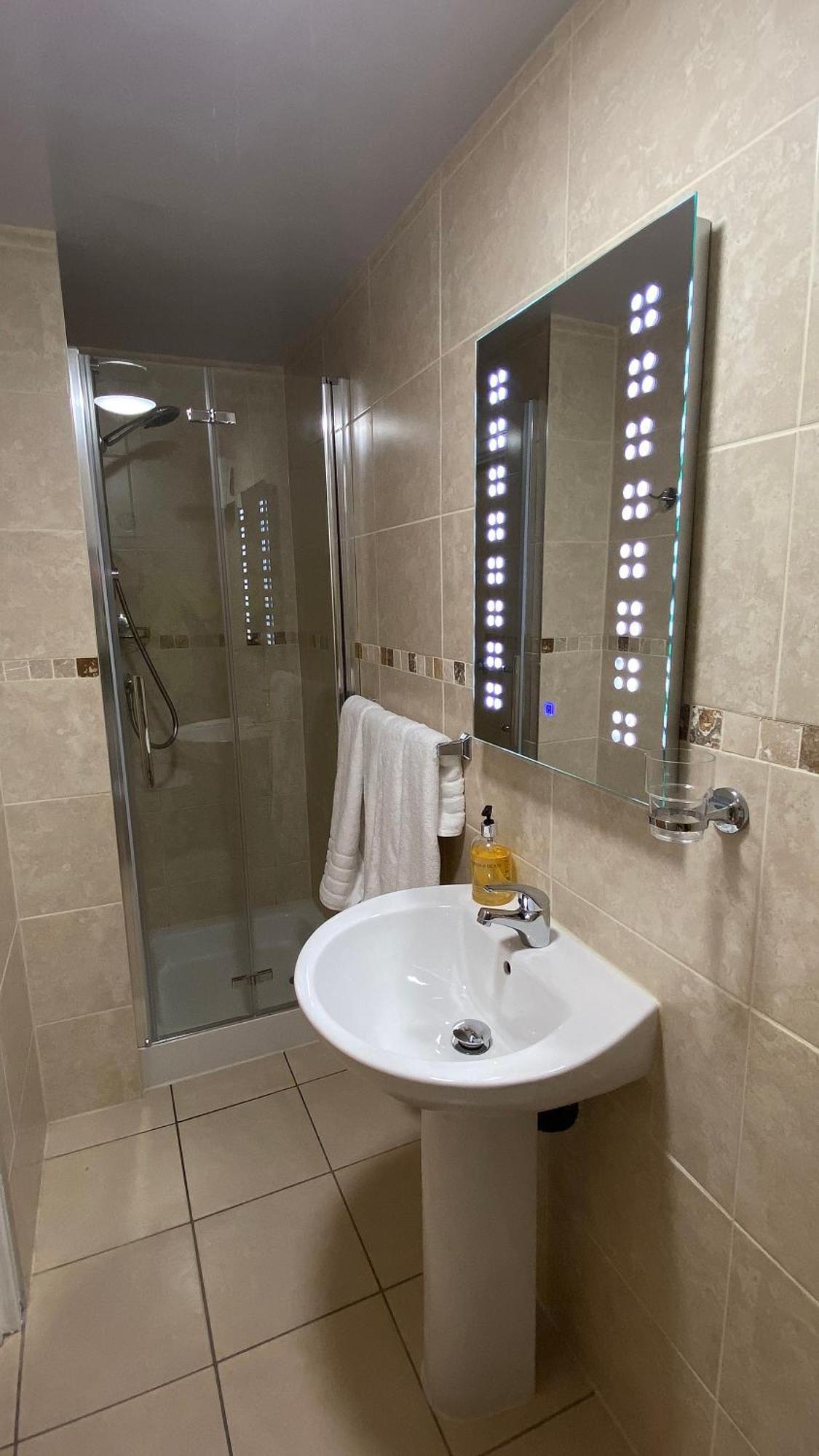 Butterchurn Guest House Otterburn Chambre photo